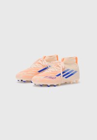adidas Performance F50 SPARKFUSION LEAGUE UNISEX - Jalkapallokengät kiinteälle alustalle - bliss orange/lucid blue/beam orange