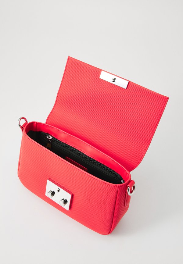 CROSSOVER BAG - Cross body bag - grenadine2