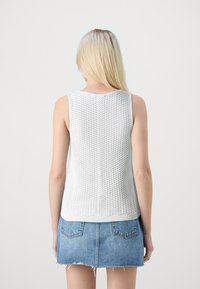 GAP CHEVRON TANK - Topp - new off-white