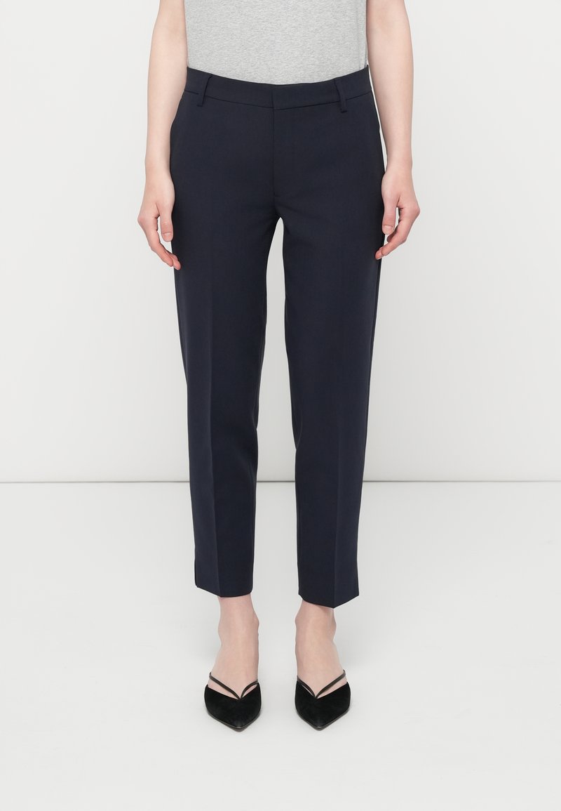 closed Broek donkerblauw closed Broek donkerblauw