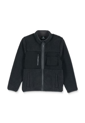 Veste polaire sherpa noire à fermeture éclair intégrale avec col haut, deux poches mains zippées et deux poches poitrine, une avec fermeture éclair et une avec rabat.