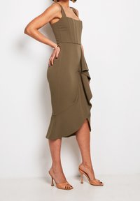 True Violet Cocktailklänning - khaki
