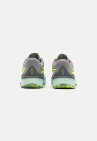 Skechers Performance NEXUS - Chaussures de basket - charcoal/green