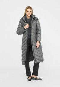 LIU JO LONG WITH HOOD - Abrigo de plumas - grey