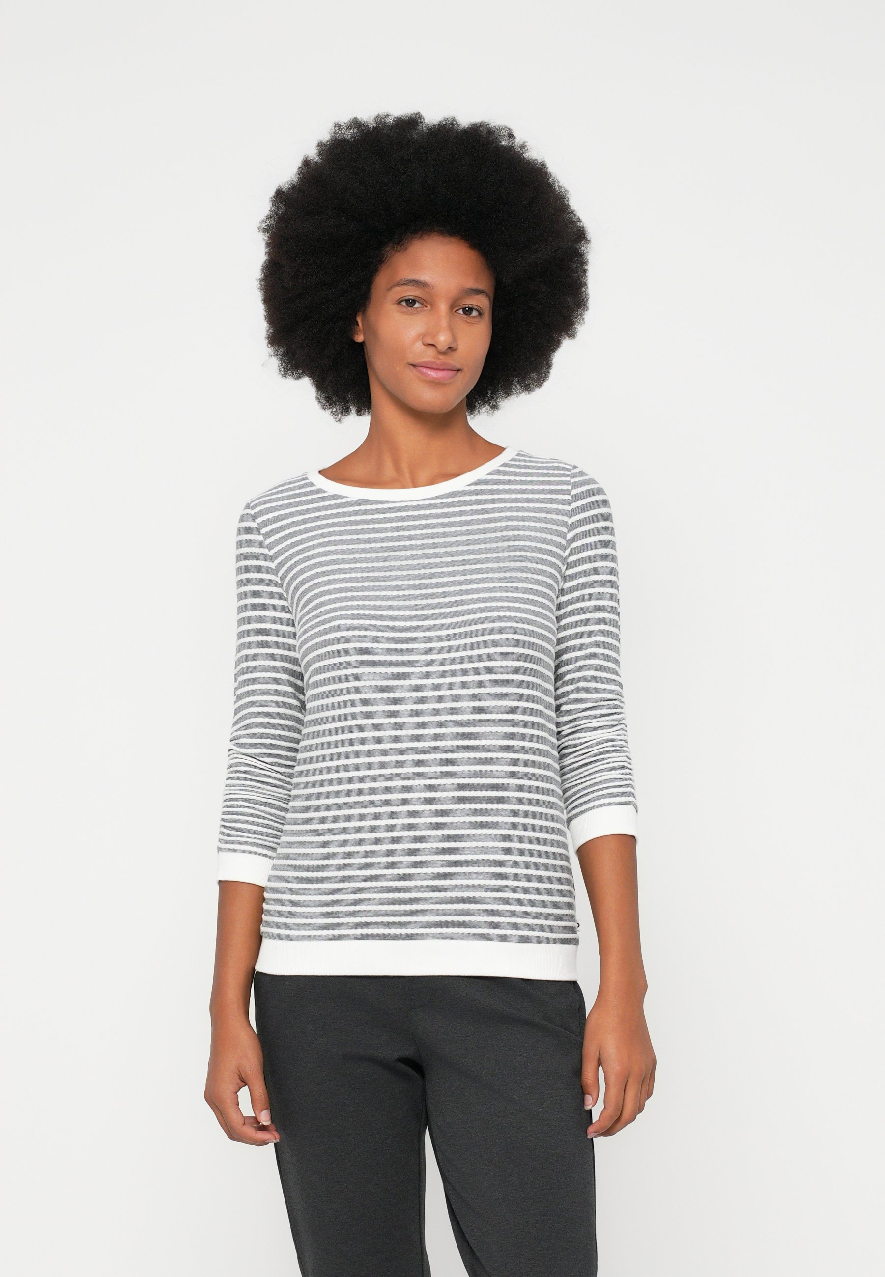 Tommy Jeans - Maglietta a maniche lunghe a righe bianche e blu navy da donna 9817
