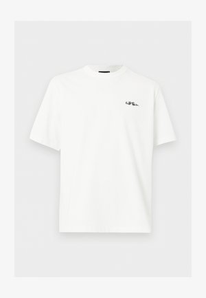 Fehér, rövid ujjú póló kerek nyakkivágással, a bal mellrészen kis fekete hímzett "Paul Smith" logóval, sima háttéren.