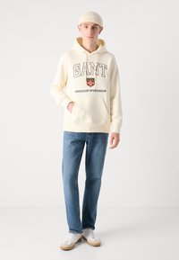 GANT GRAPHIC HOODIE - Sudadera - cream