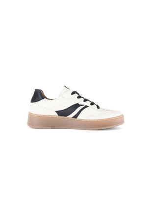 SNEAKER LOW - Chaussures de skate - panna schwarz