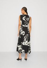 Marc O'Polo DRESS FEMININE SILHOUETTE CUTLINES SLEEVELESS - Denné šaty - multi