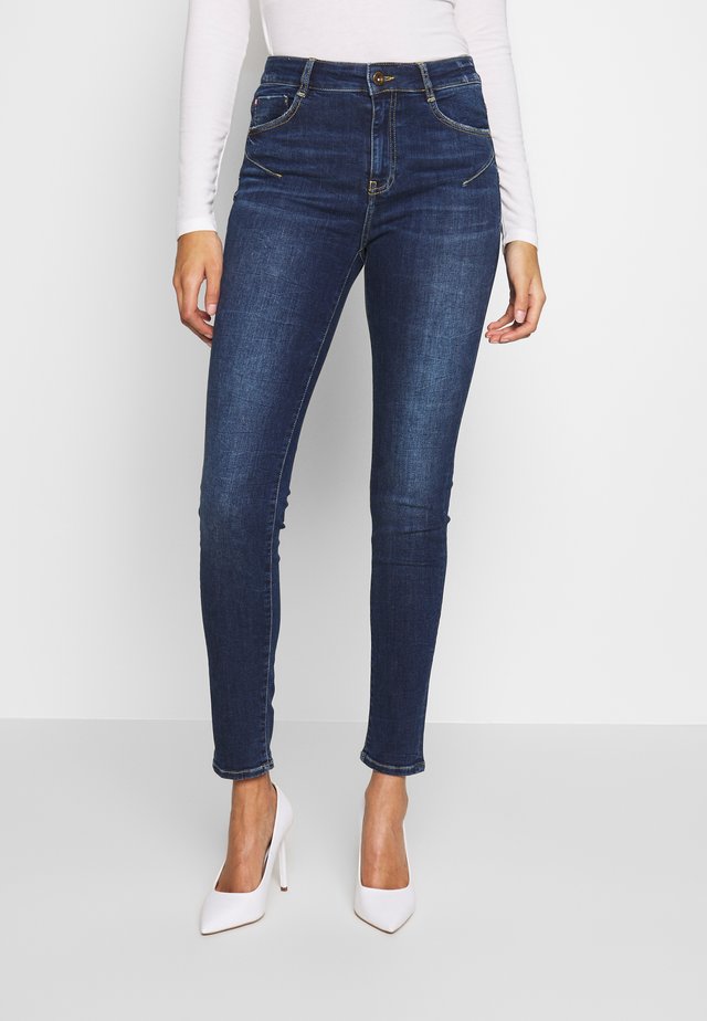 BETTIE CROPPED - Jeans Skinny Fit - light blue