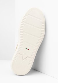 NeroGiardini Sneakers basse - milk