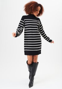 GINI LONDON HIGH NECK STRIPE - Jumper dress - schwarz