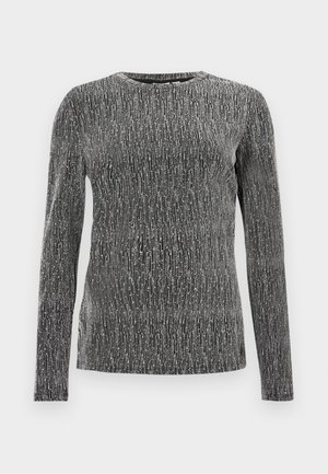 Pilkas ilgas rankoves megztinis su tekstūruotu vertikalių linijų raštu. Turi apvalią kaklą ir glaudžiai prigula prie kūno.