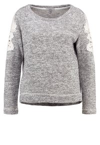 Grå stickad tröja med långa ärmar, med spetsdetaljer på axlarna och rund halsringning. Mjuk textur och avslappnad passform.