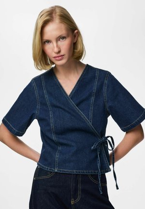 Pieces JEANSHEMD PCFLORA WICKEL - Bluse - dark blue denim