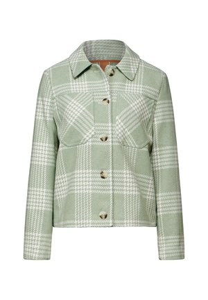 Chaqueta a cuadros verde y blanca hecha de una tela suave. Cuenta con un cuello, cierre de botones y dos bolsillos frontales. Acabado texturizado y corte ajustado.