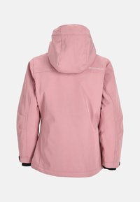 Veste imperméable rose avec capuche, présentant une texture lisse, des poignets noirs et un logo sur le haut du dos. Conçue pour un usage en extérieur.