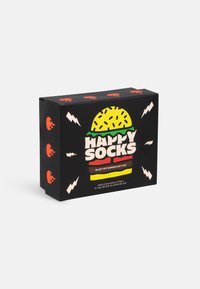 Juodas dovanų dėžutė su mėsainio grafika, geltonu bandeliu, raudonais ir rudais kotletais bei žaibo akcentais; pažymėta "Happy Socks Blast Off Burger Gift Set."
