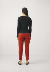 Max Mara Leisure - TERRENO - Trousers - ruggine Thumbnail Image 1