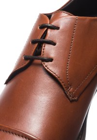 Matinique DERBY DERBY - Stringate - tan