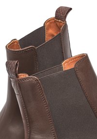 Woden Gležnjače s platformom -  brown