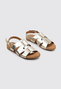 Sandra Fontán SALE - Sandalias - gold