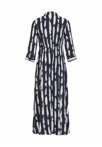 Robe maxi à manches longues avec un motif à coups de pinceau verticaux bleu marine et blanc, taille cintrée et col, vue de dos.