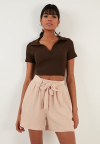 LELA SLIM FIT - Blúzka - brown