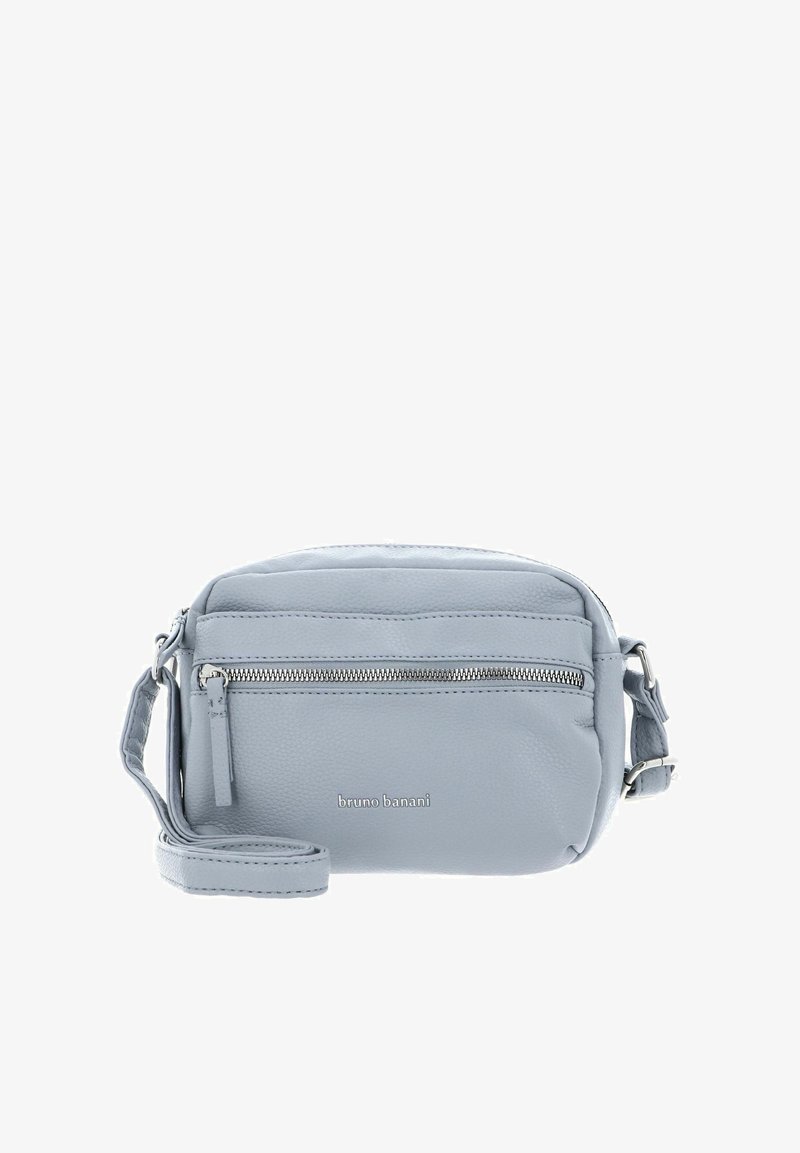 Sac bandoulière en cuir gris avec bandoulière réglable, poche avant zippée, logo embossé et finition texturée. Design compact et rectangulaire.
