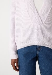 Marc Cain Trui - soft lavender