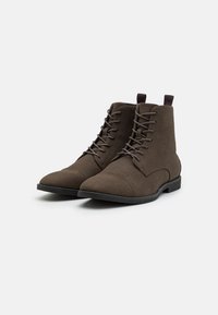 Pier One Botines con cordones - dark brown
