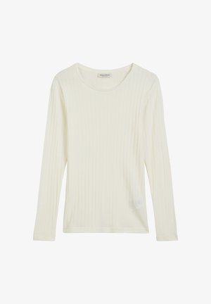 Haut à manches longues en maille côtelée blanc cassé, doté d'un col rond et d'une texture douce. Design simple sans motifs ni accents visibles.