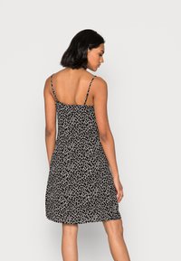 Even&Odd Vestido de dia - black/white