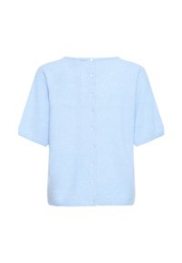 Gai zils īsroku adīts tops ar apaļu kakla izgriezumu un mazu pogu rindu muguras centrā.