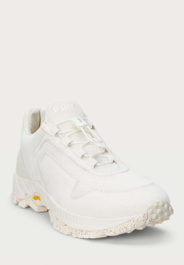 GRYSN TRCKR-SNEAKERS-LOW TOP LACE - Trainers - clubhouse cream3