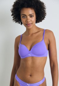 Puma WOMEN SOFT PADDED BRA - Grudnjaci za nošenje ispod majice kratkih rukava - astor purple