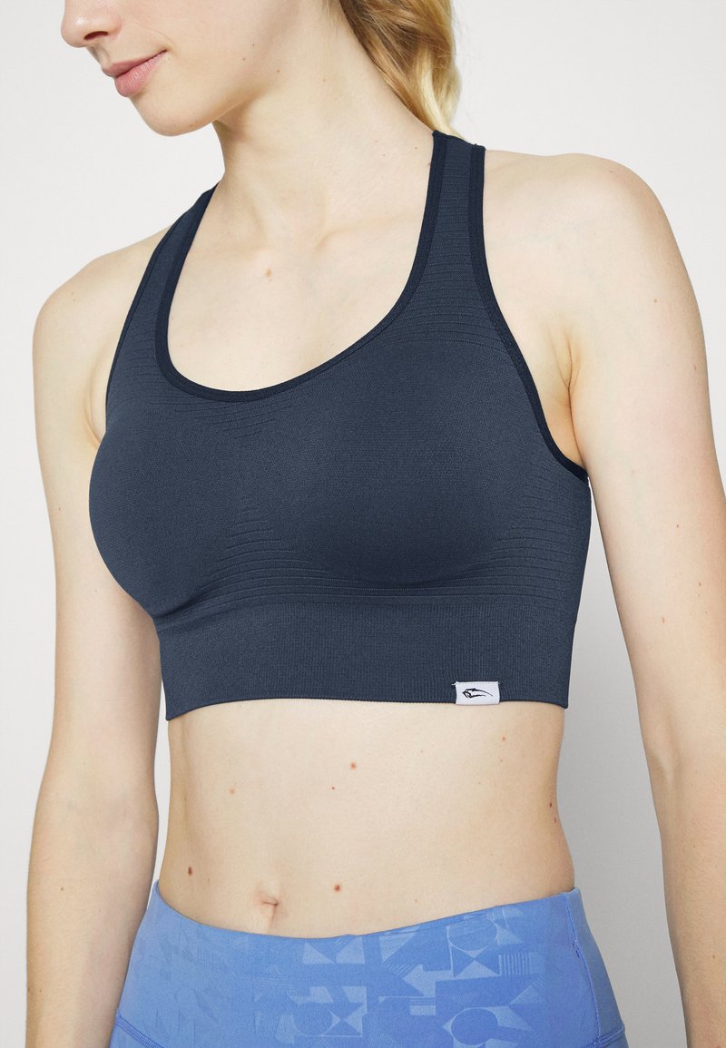 Damen Sportbekleidung | Smilodox SEAMLESS SPORTS BRA Sport-BH mit leichter Stützkraft dunkel blau/dunkelblau - LI38588 Damen Sportbekleidung | Smilodox SEAMLESS SPORTS BRA Sport-BH mit leichter Stützkraft dunkel blau/dunkelblau - LI38588