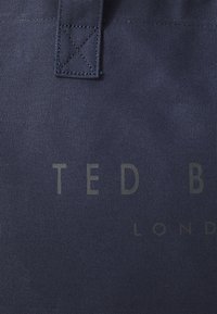 Ted Baker LUKKEE UNISEX - Tote bag - navy