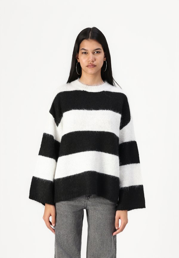 NMSUTTON - Jumper - eggnog