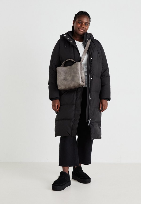 VMCERICAHOLLY LONG JACKET  - Down coat