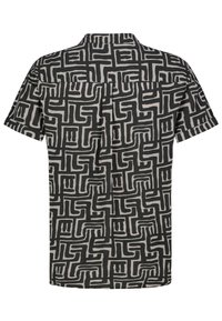 Kurzarmhemd aus schwarzem und beigem Stoff mit einem abstrakten Labyrinthmuster. Kragen, Knopfverschluss am Rücken und lockerer Schnitt.