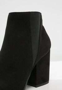 Even&Odd Botines bajos - black