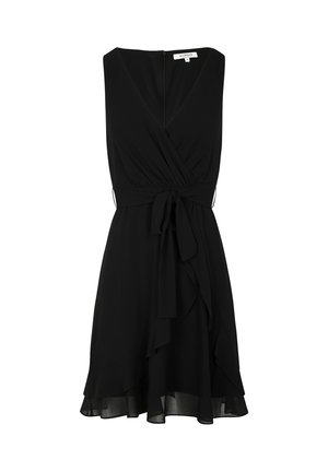 Robe noire sans manches avec un décolleté en V profond, design portefeuille, ceinture à la taille et ourlet à volants superposés. Fabriquée en tissu léger et fluide.