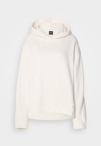 Sweat à capuche blanc uni avec manches longues et petit logo embossé sur la poitrine, présenté sur un fond neutre.