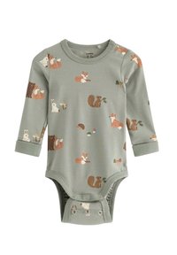 Langærmet jumpsuit i blødt grønt stof med et mønster af skovdyr, herunder ræve, kaniner og bjørne. Trykknaplukning i bunden.