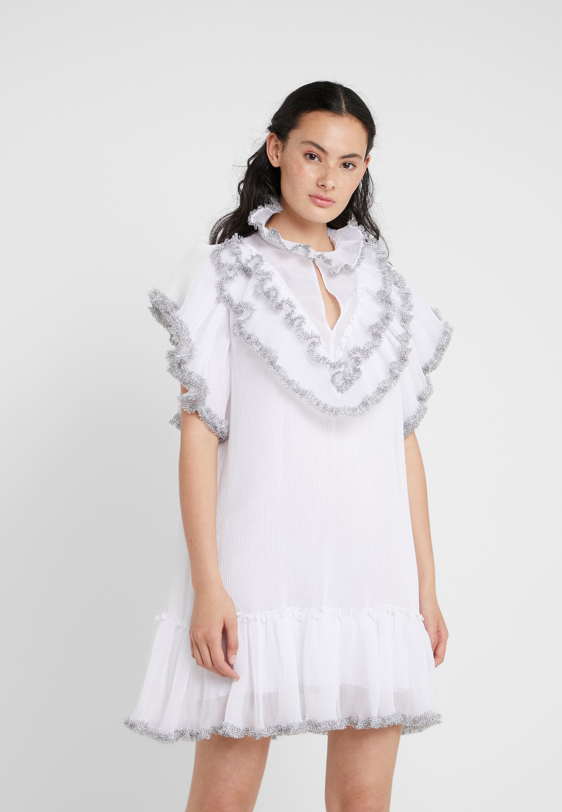 chloe cocktail dress