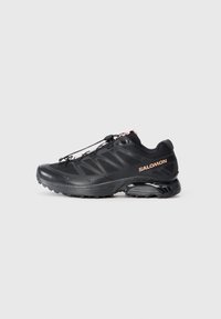 Salomon Sportstyle XT PATHWAY 2 UNISEX - Baskets basses - black/mahogany rose/noir - ZALANDO.FR