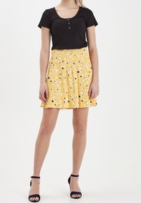 ICHI Áčková sukně - yellow