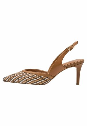 Brązowe sandały na wysokim obcasie z paskiem z tyłu i szpiczastym noskiem. Pleciony wzór obejmujący odcienie brązu, kremu i bieli w części noska. Wykończone smukłym obcasem.