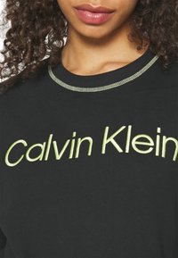 Calvin Klein Underwear SWEATSHIRT FUTURE SHIFT LW - Sportska majica - black/sunny